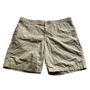 Columbia Outdoor Hiking Summer Chino Shorts Khaki Tan Mens Size 42 W 10 L